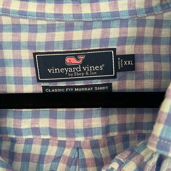 Vineyard Vines xxl shirt - Picture 2 of 3